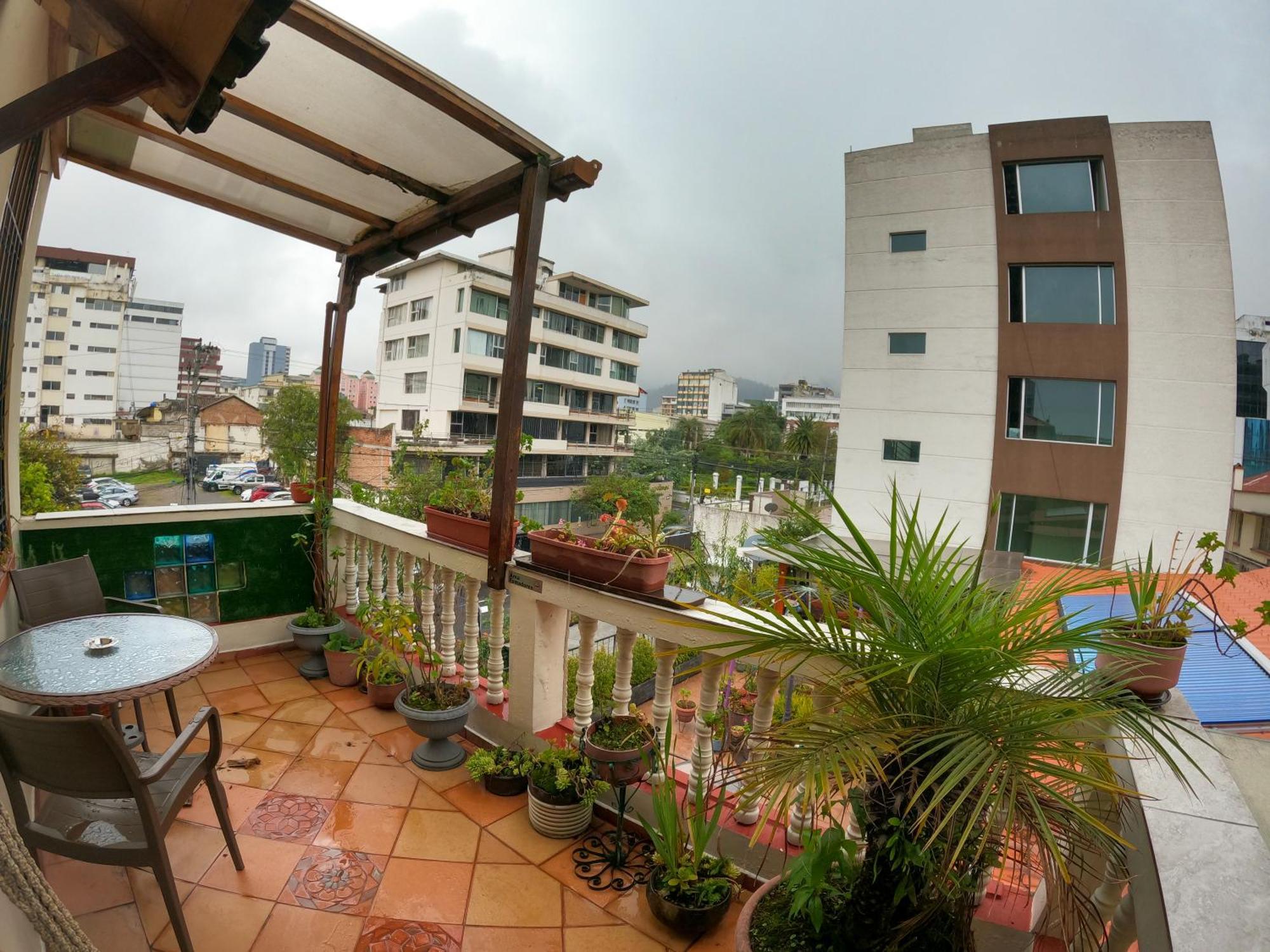 Artplaza Hotel Quito Exterior photo